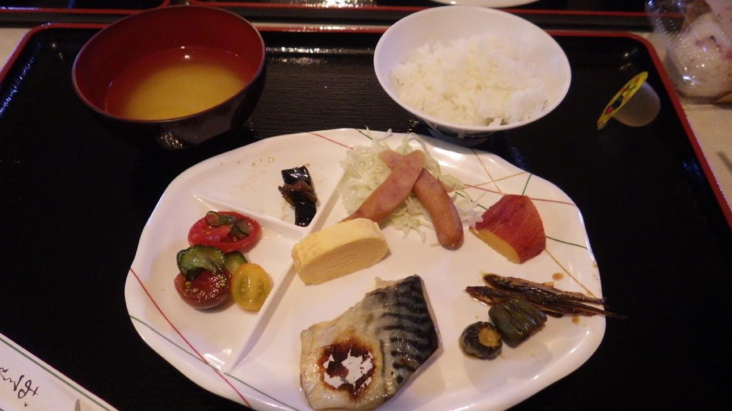 オーレン小屋の朝食